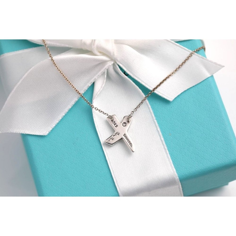 Tiffany & Co. Necklace Paloma Picasso X Kiss Sterling Silver Necklace 16" Chain - Picture 5 of 7